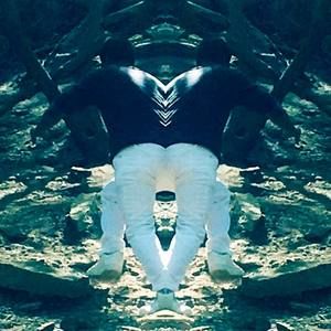 Meet your Posher, Farentino